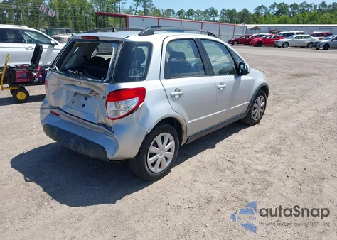 2010 Suzuki Sx4 Technology z USA, uszkodzony, nr VIN JS2YA5A37A6300161